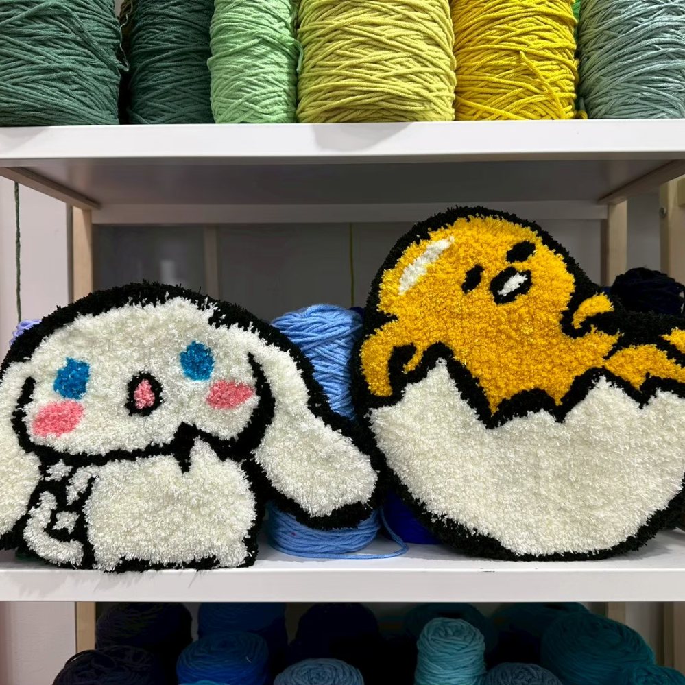 可愛角色簇絨地毯作品